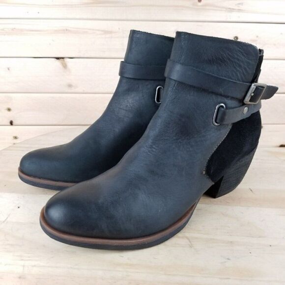 Korks 6.5 US  Black Leather Suede Contrast Stacked Heel Bootie Boot Back Zip NEW - Picture 8 of 12
